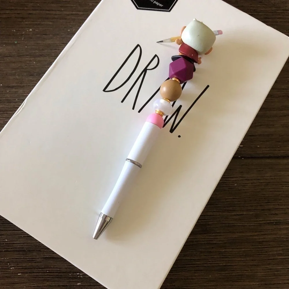 Disney Doorables: Wish: Sabino handmade beaded pen